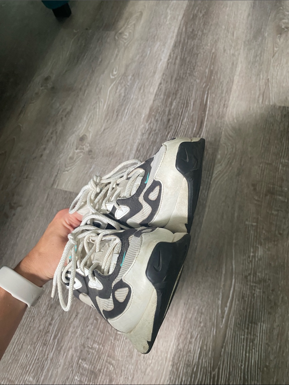 Nike Cream, Black & Teal Runner Sneakers - Picture 6 of 9